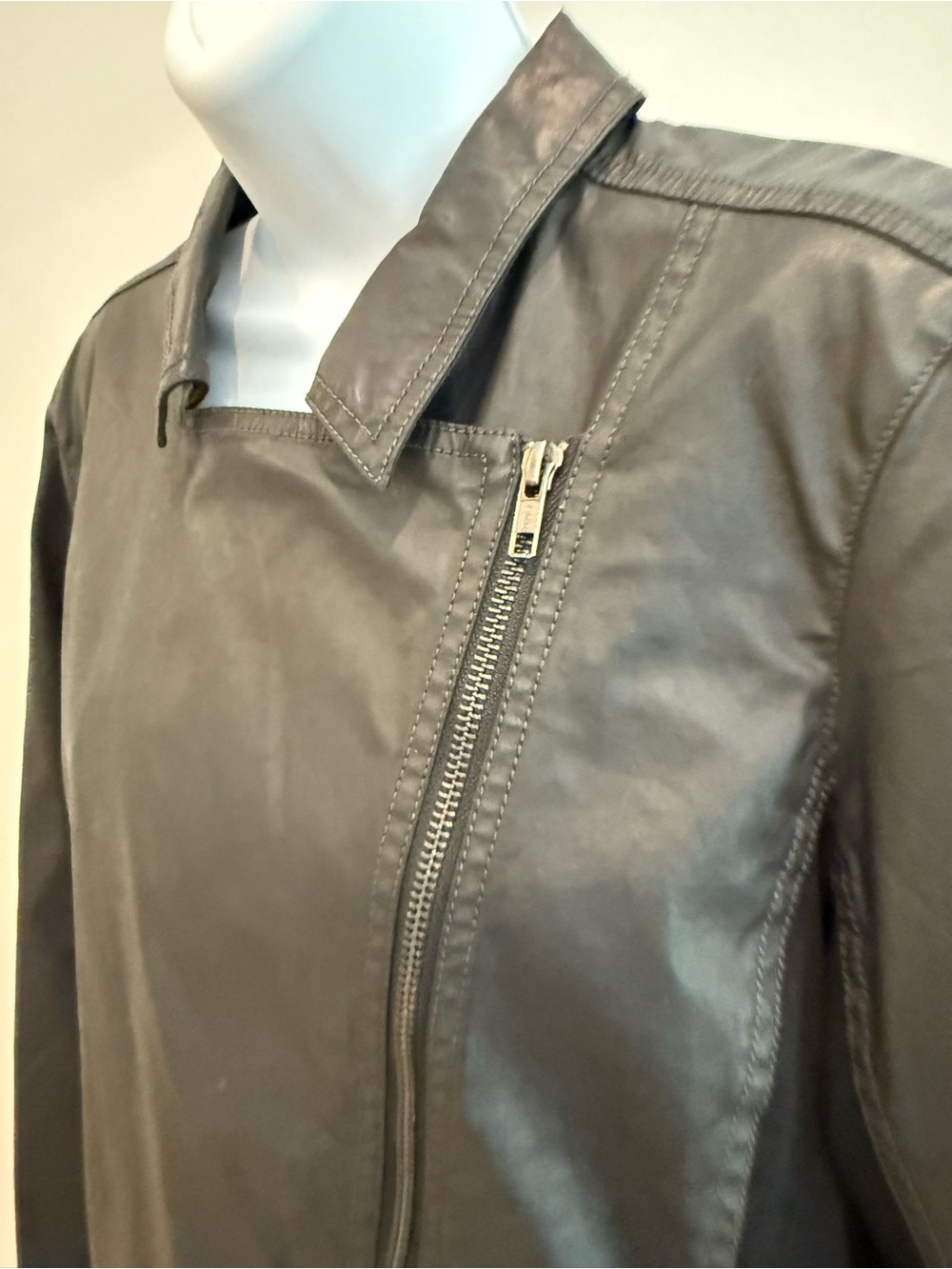 Eileen Fisher Womens Asymmetrical Zip Black Jacket - Picture 3 of 6